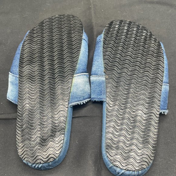 New no Tags or Box Rare Levi’s Full Denim Slider’s Estimated size 7 - Picture 6 of 7
